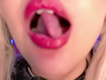 Chaturbate Live Sex of samantha_decker