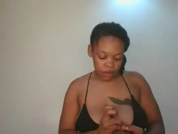 Chaturbate Sex Cam of sexy_lyna