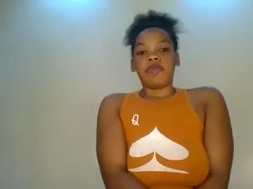 Chaturbate Live Sex Cam of sexy_lyna