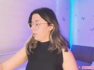 Chaturbate Live Sex Cam of sweettvera_