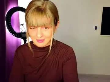 Chaturbate Live Sex Cam of _comefeelme_