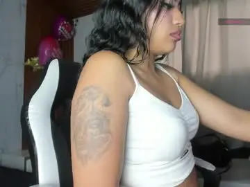 Chaturbate Sex Cam of adhara_messy