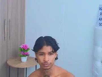 Chaturbate Adult Webcam of cassian_gold