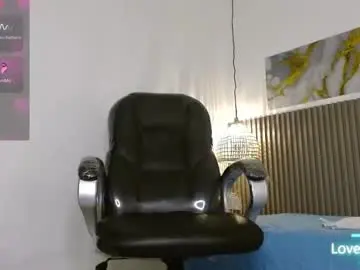 Chaturbate Best live sex cam show of dyla_n18_