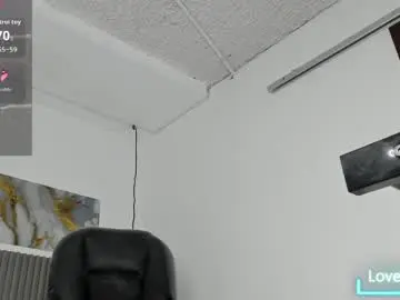 Chaturbate Nude Webcam of dyla_n18_