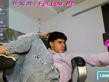 Chaturbate Live Porn of dyla_n18_