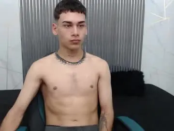 Chaturbate Sex Cam of kitsune_44