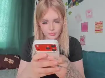 Chaturbate Best live sex cam show of krisi_myrr