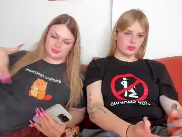 Chaturbate Adult Webcam of krisi_myrr