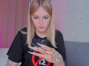 Chaturbate Adult Webcam of krisi_myrr