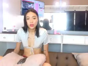 Chaturbate Free Porn Cam of littlejennifer18