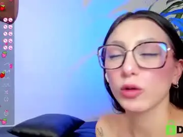 Chaturbate Nude Webcam of scarett_jackson