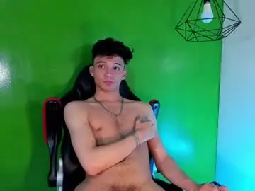 Chaturbate Free Live Porn of alexgod__