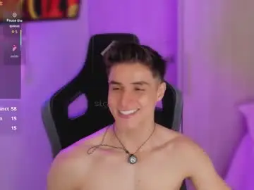 Chaturbate Sex Cam of thomklein