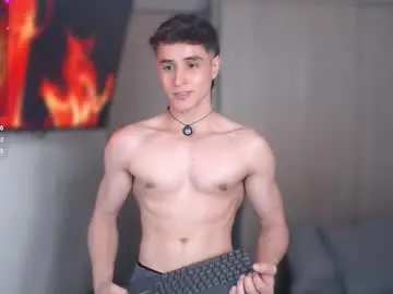 Chaturbate Best live sex cam show of thomklein