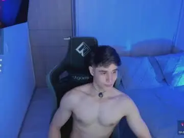 Chaturbate Live Sex Cam of thomklein