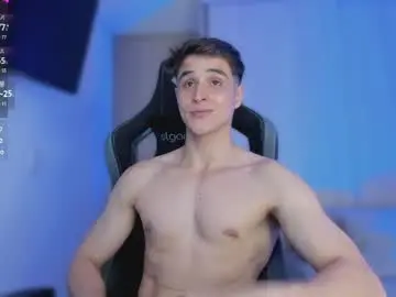 Chaturbate Live Sex Cam of thomklein