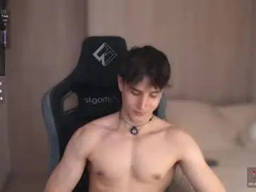 Chaturbate Best live sex cam show of thomklein