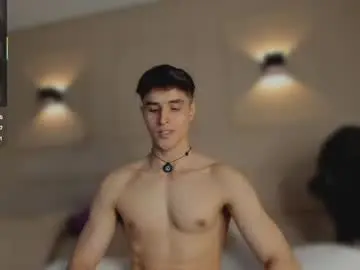 Chaturbate Live Sex Cam of thomklein