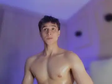 Chaturbate Best live sex cam show of thomklein