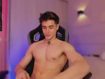 Chaturbate Live Sex Cam of thomklein