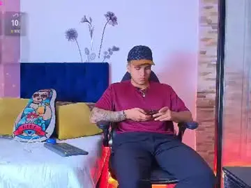 Chaturbate Private Sex Chat of ariies13