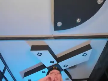 Chaturbate Best live sex cam show of cleowhite_