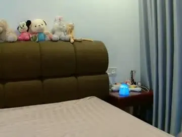 Chaturbate Watch Live Sex Cams of hersheys_aran