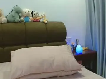Chaturbate Watch Live Sex Cams of hersheys_aran