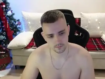 Chaturbate Live Sex Cam of larstar01