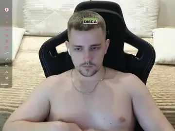 Chaturbate Live Sex Cam of larstar01
