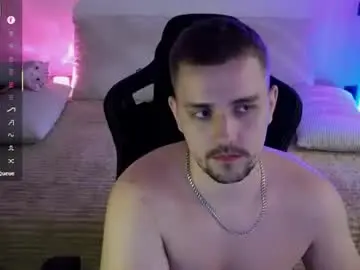 Chaturbate Live Sex Cam of larstar01