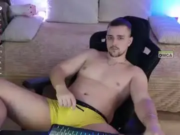 Chaturbate Nude Webcam of larstar01