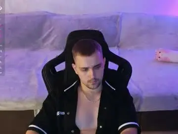 Chaturbate Watch Live Sex Cams of larstar01