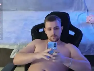 Chaturbate Adult Video Chat of larstar01