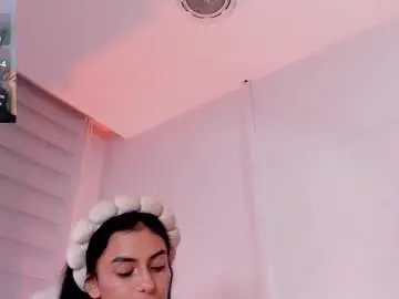 Chaturbate Free Porn Cam of lilith_petit_