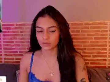 Chaturbate Live Sex Cam of lilith_petit_