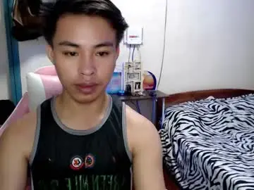 Chaturbate Live Sex Cam of michaelgoeslive