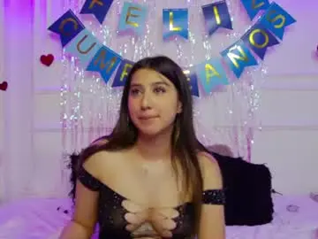 Chaturbate Free Porn Cam of shannonbannks