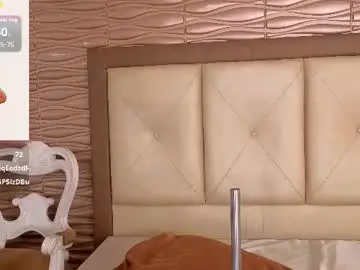 Chaturbate Live Sex Cam of sun_eyesx
