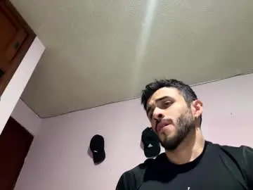 Chaturbate Free Porn Cam of athlete_boy22