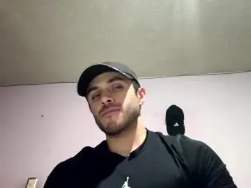 Chaturbate Live Sex of athlete_boy22
