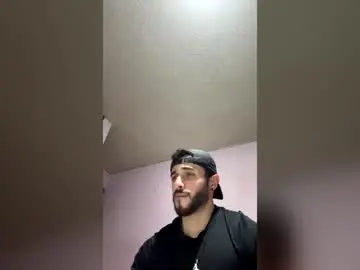 Chaturbate Live Porn of athlete_boy22
