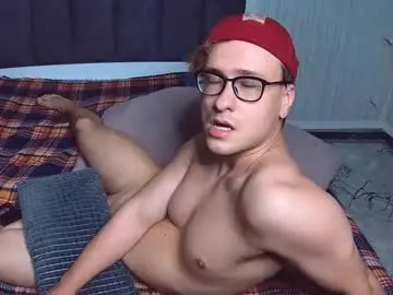 Chaturbate Adult Webcams of dennisgartman