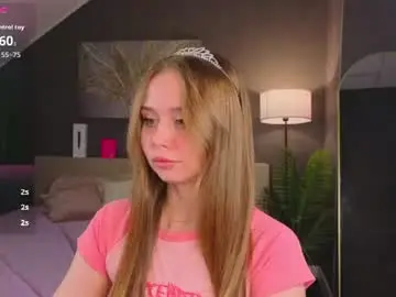 Chaturbate Live Sex Cam of doris_bowman