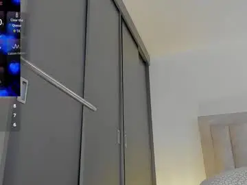 Chaturbate Free Live Porn of iamjulian_