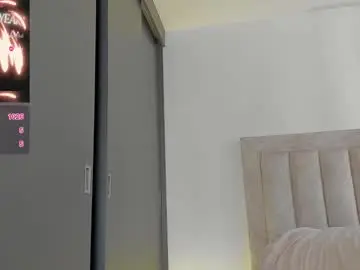 Chaturbate Live Porn of iamjulian_