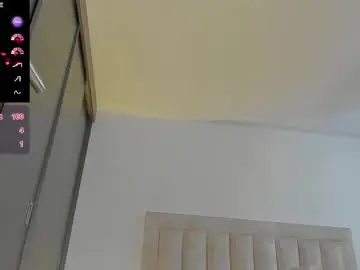 Chaturbate Live Sex of iamjulian_