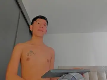 Chaturbate Best live sex cam show of iamjulian_