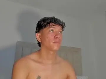 Chaturbate Adult Video Chat of iamjulian_
